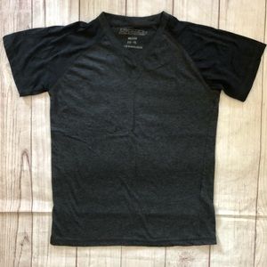 Dikotomy Medium 12-14 Kids Tee V-Neck